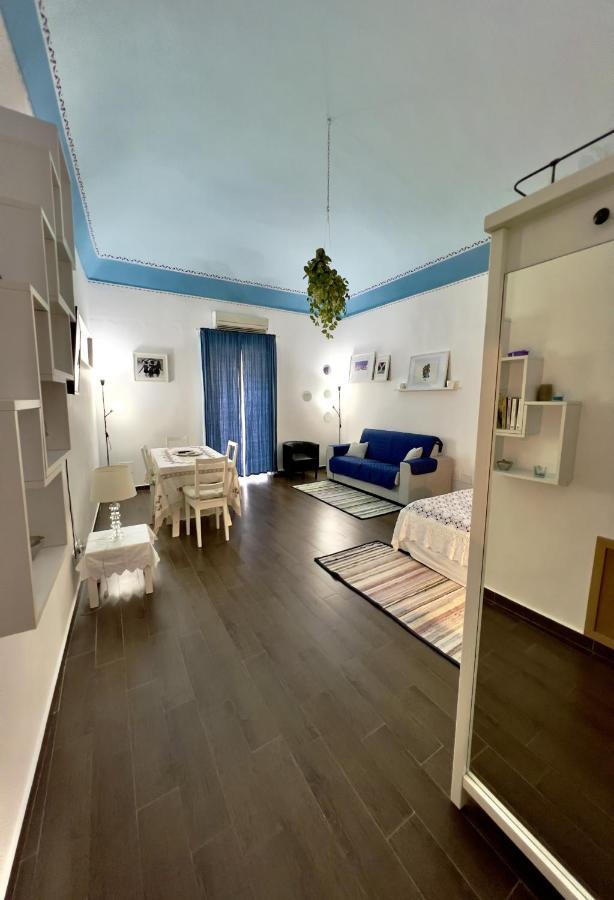 Porto Salvo Apartments - By Vacation Service تْشيفالو الغرفة الصورة