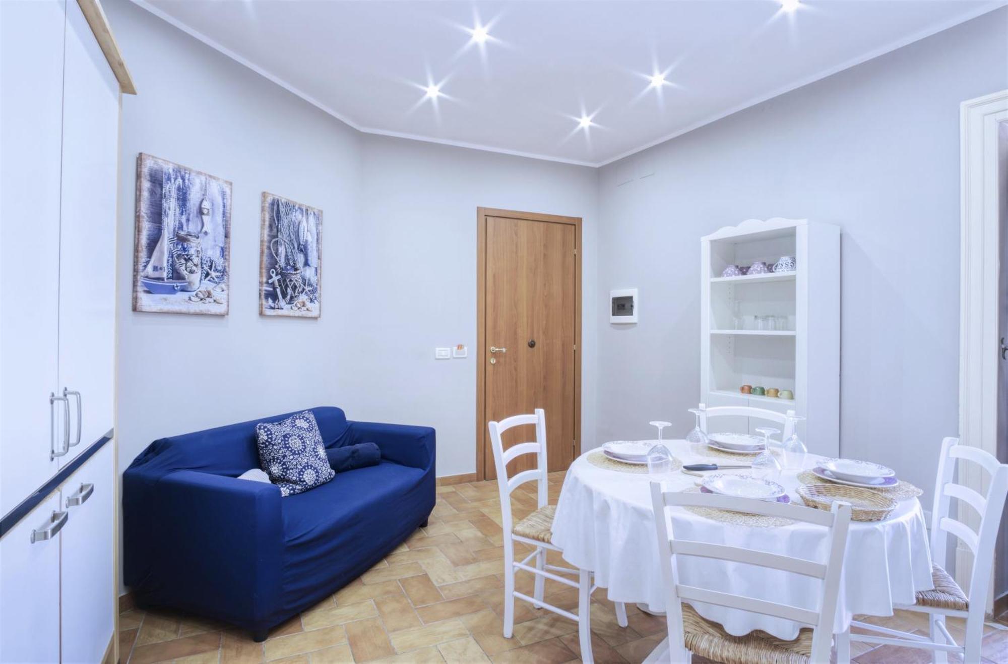 Porto Salvo Apartments - By Vacation Service تْشيفالو الغرفة الصورة